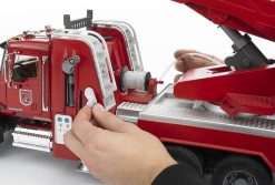 BRUDER 2821 MACK Granit Hasičské auto