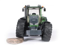 BRUDER 3040 Zelený TRAKTOR FENDT 936 VARIO