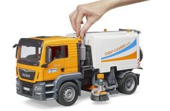 BRUDER 3780 Nákladní auto MAN TGS - zametací vůz