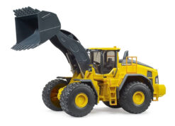 BRUDER 2458 Kolový nakladač Volvo L260H